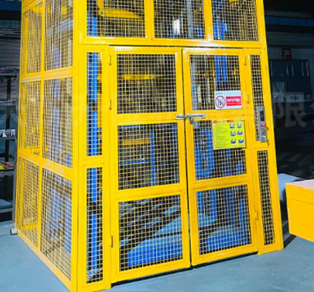 庄河货梯可以安装在室外吗